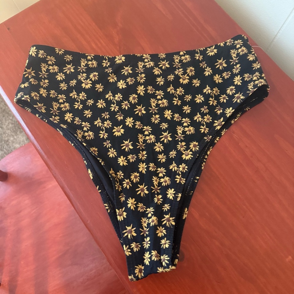 Sunflower Print Swim Bottoms
